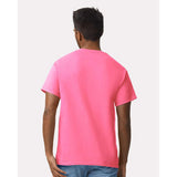 Gildan - Ultra Cotton® T-Shirt - 2000 - Safety Pink